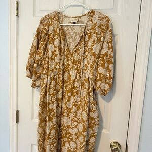 Universal Thread Floral Dress in Brown and White